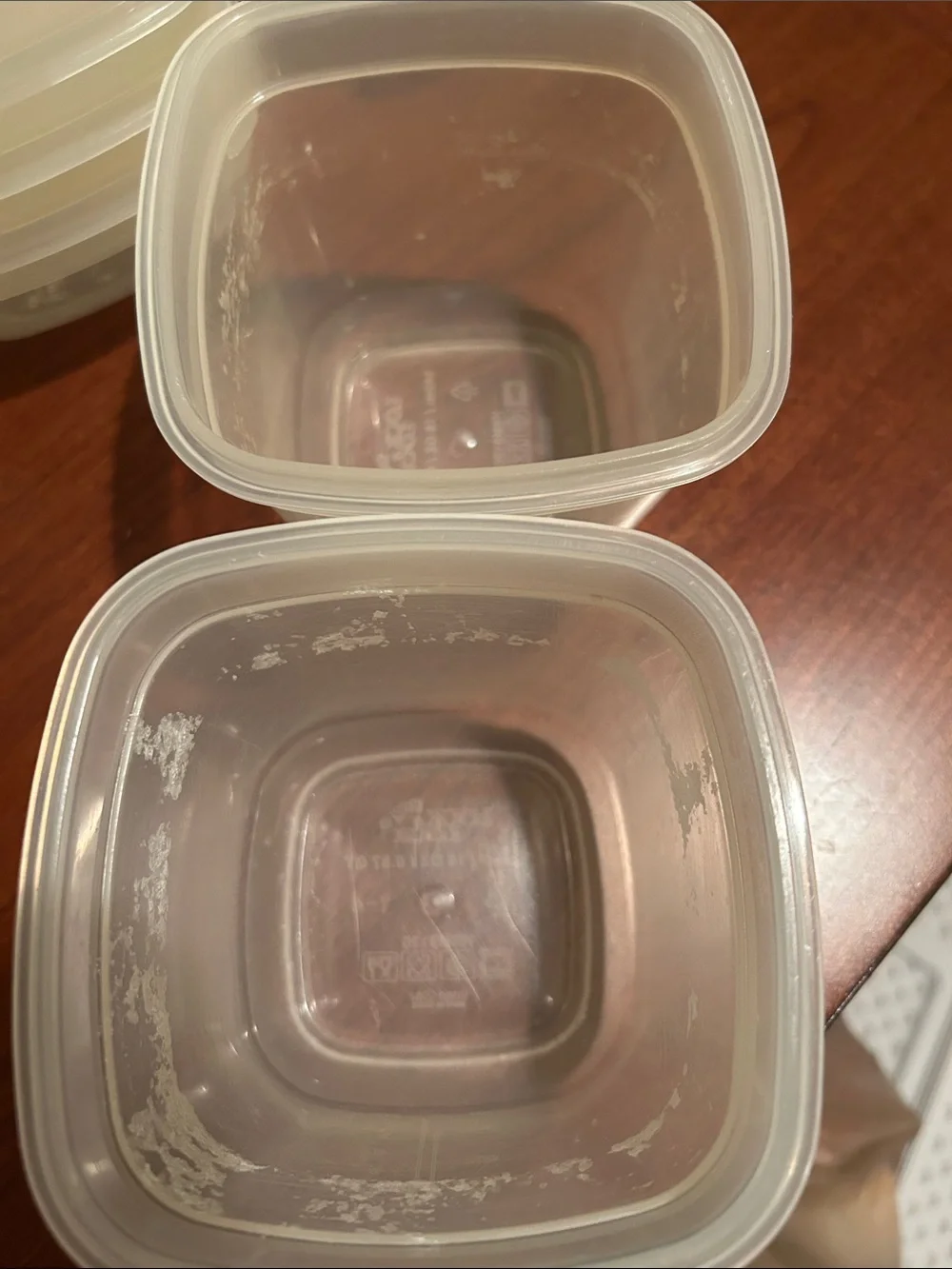 Lot of 15 Lock & Lock Containers with lids